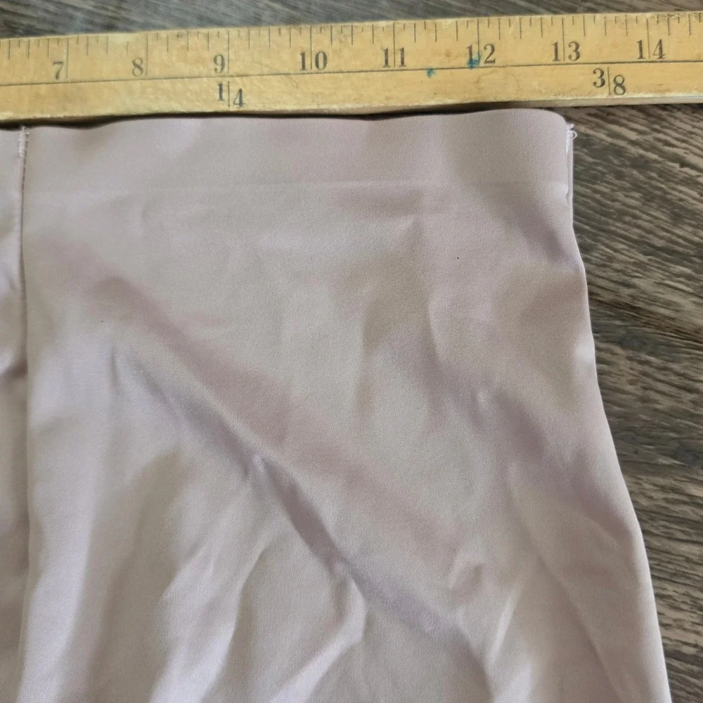 Shapewear Shorts Womens L Pink Lace Trim‎ High Waist Smooth